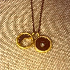satya sun & moon necklace